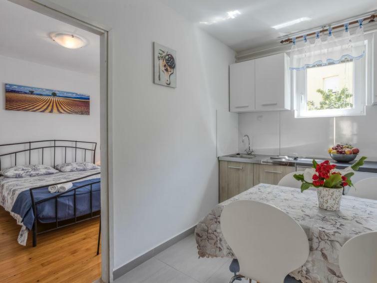 Apartments Folo Tar-Vabriga Exterior photo